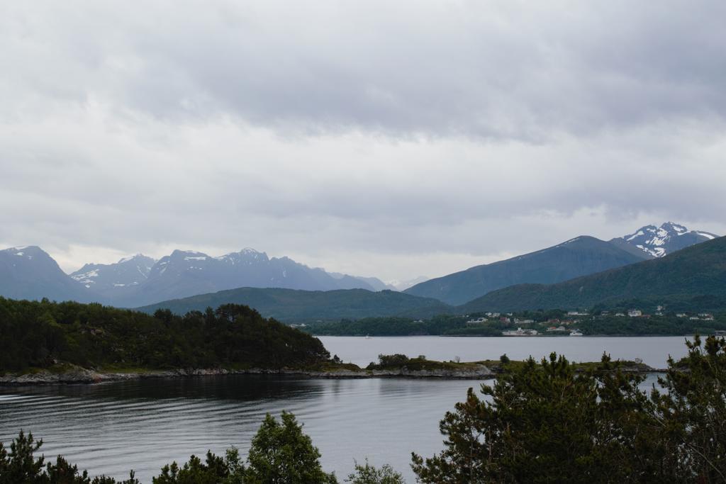Volsdalen Camping Ålesund Exterior foto